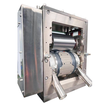 SANITARY NAPKIN EXTERNAL CUTTING ASSEMBLY